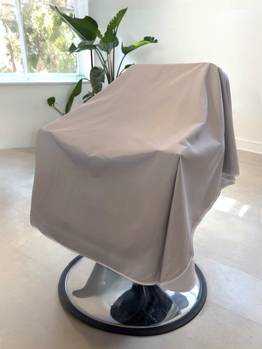 Essential Cutting Cape