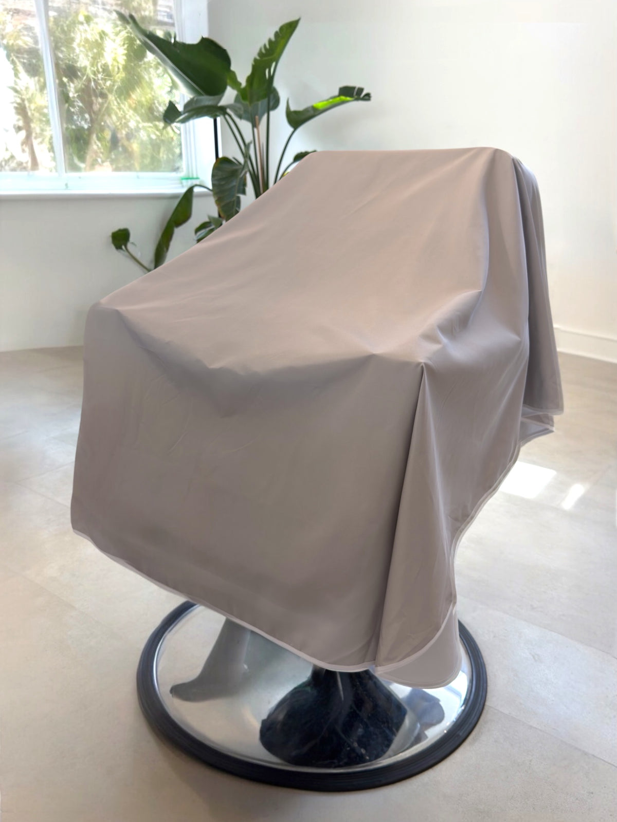 Essential Cutting Cape