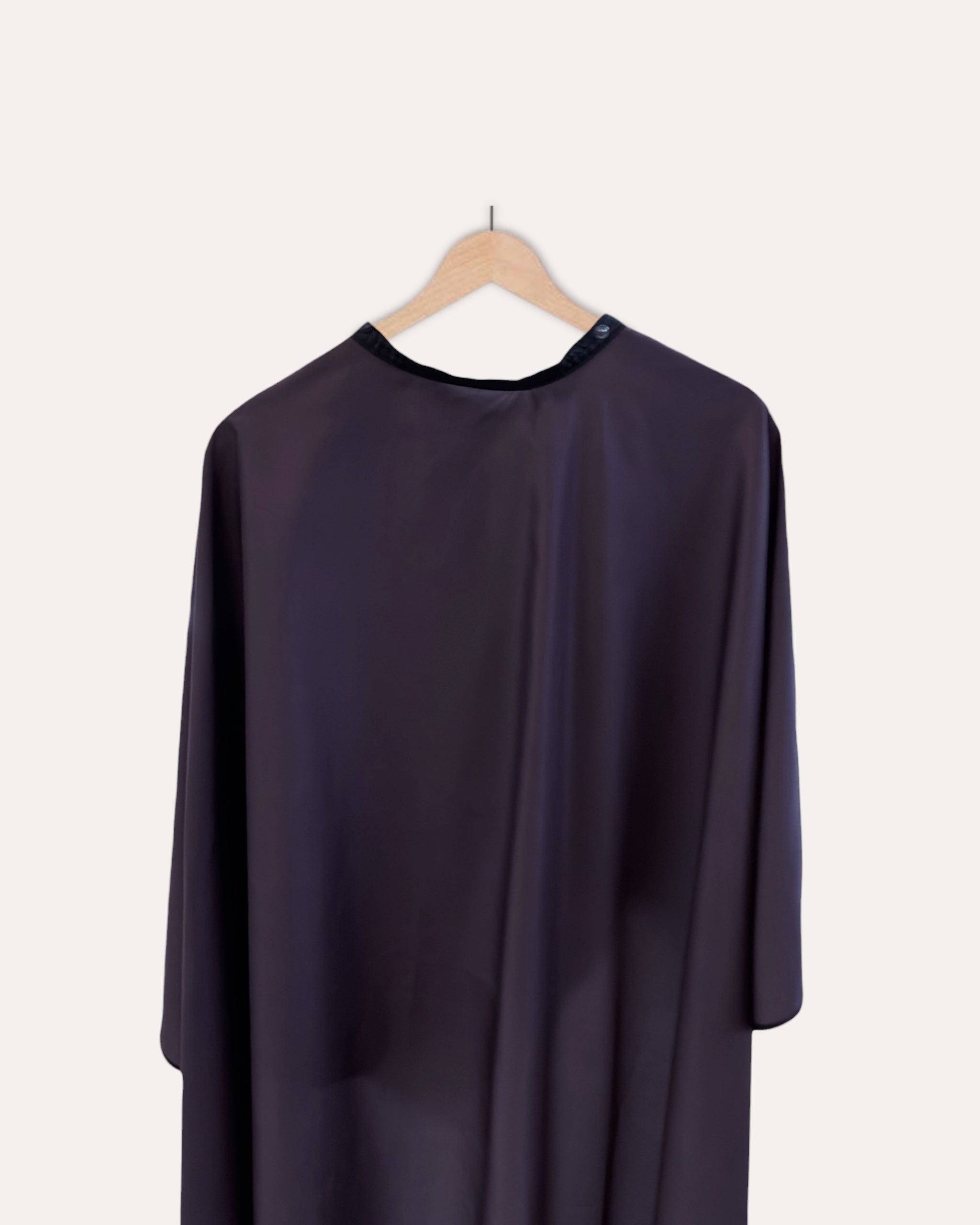 Essential Cutting Cape