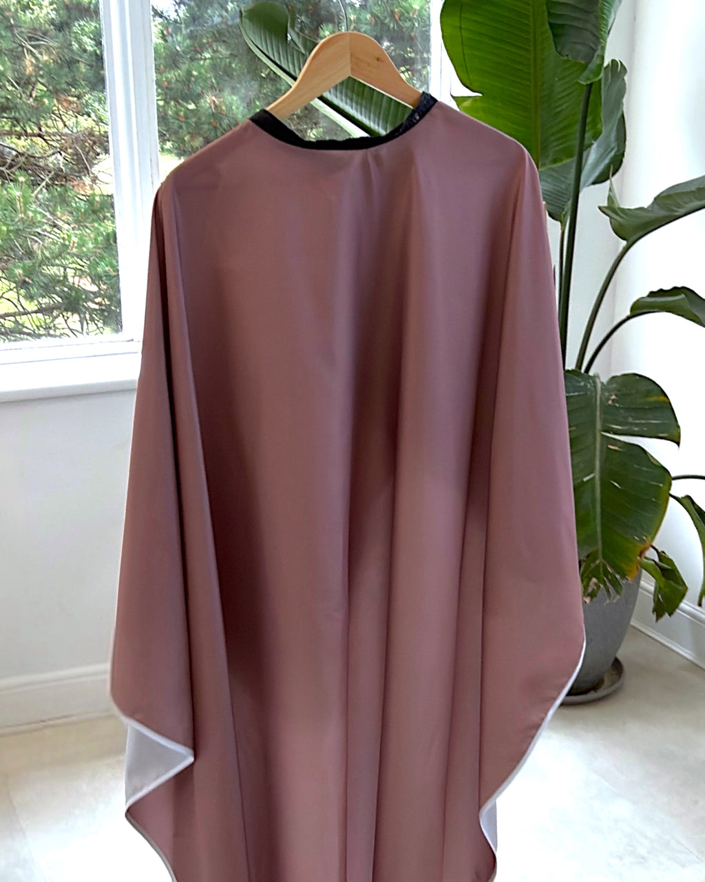 Essential Cutting Cape