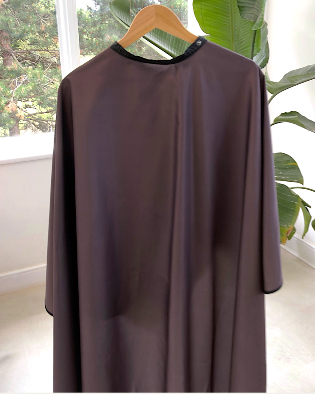 Essential Cutting Cape