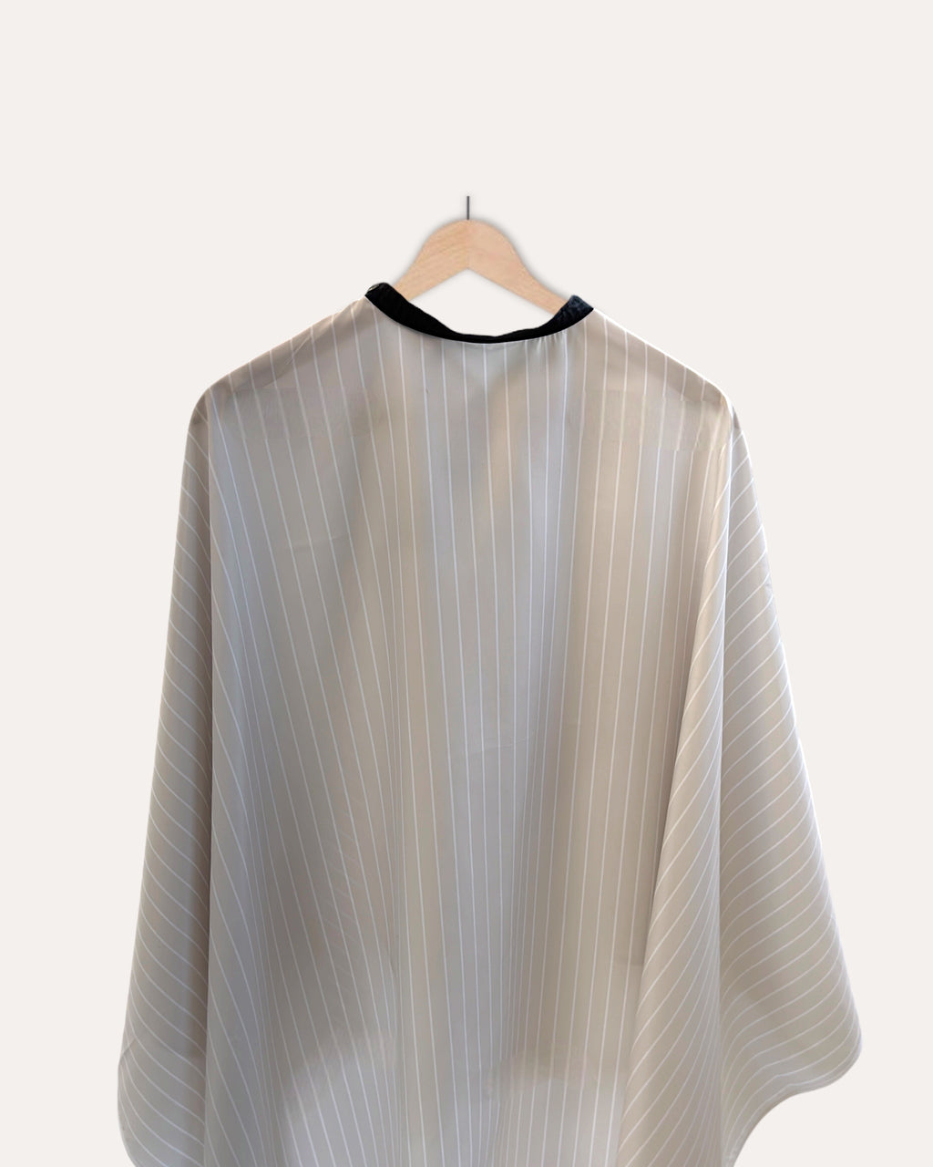 Essential Cutting Cape