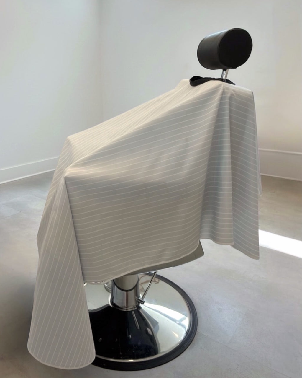 Essential Cutting Cape