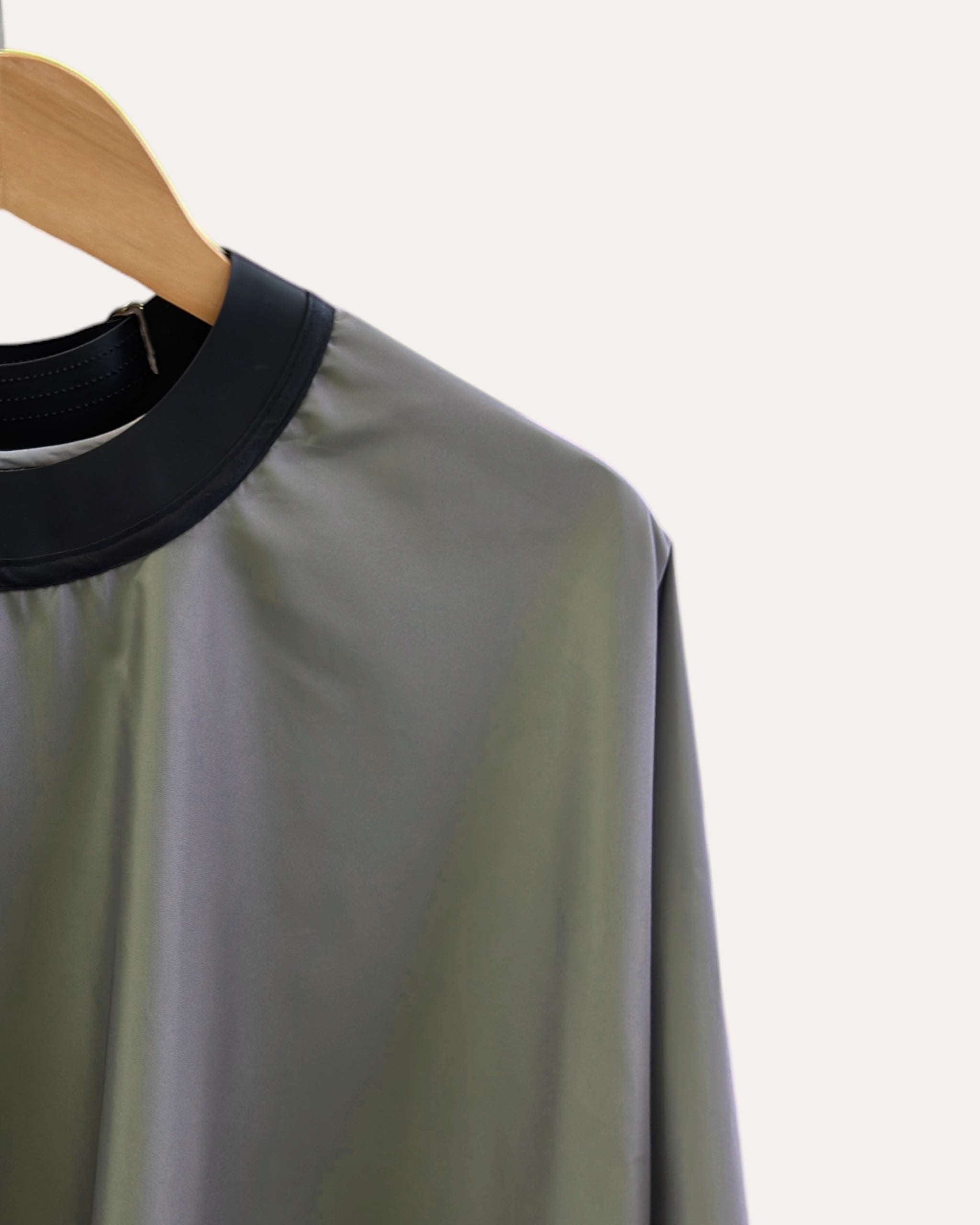 Rubber Cutting Cape