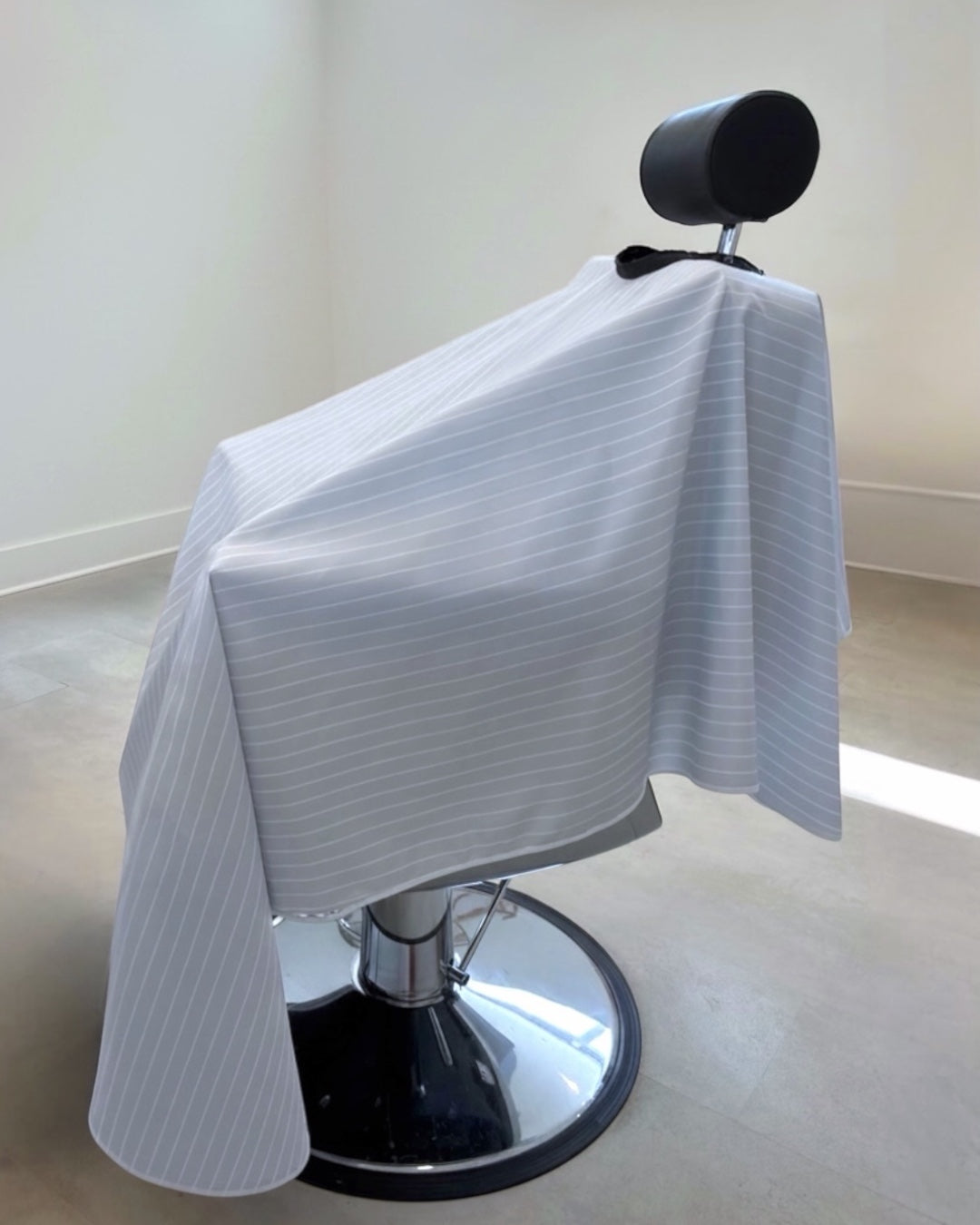 Essential Cutting Cape
