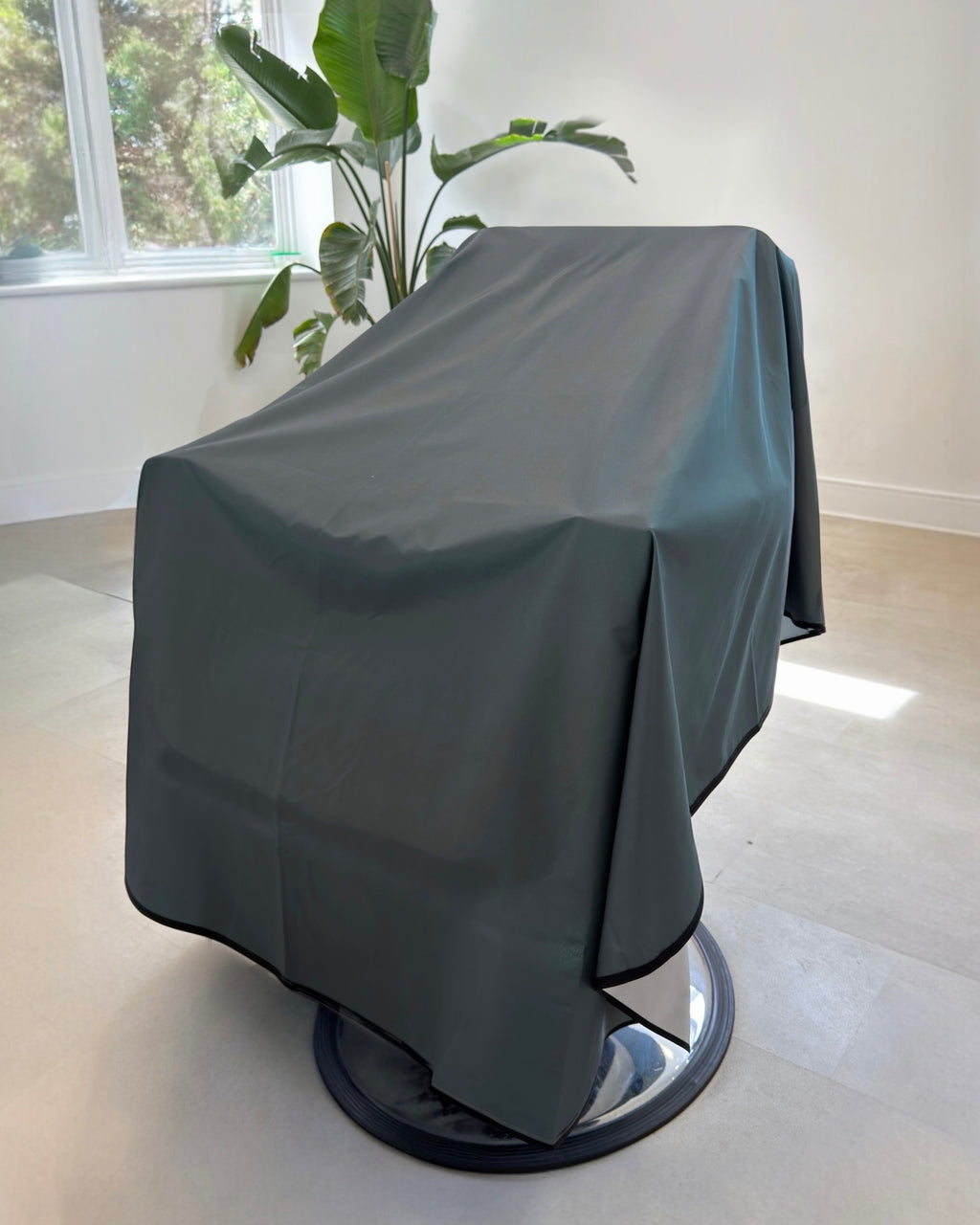 Essential Cutting Cape