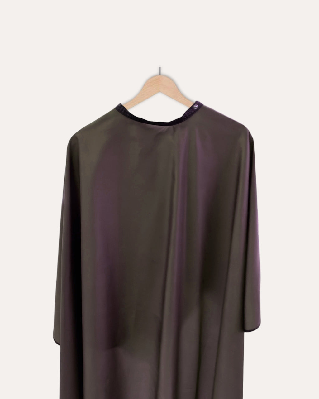 Essential Cutting Cape