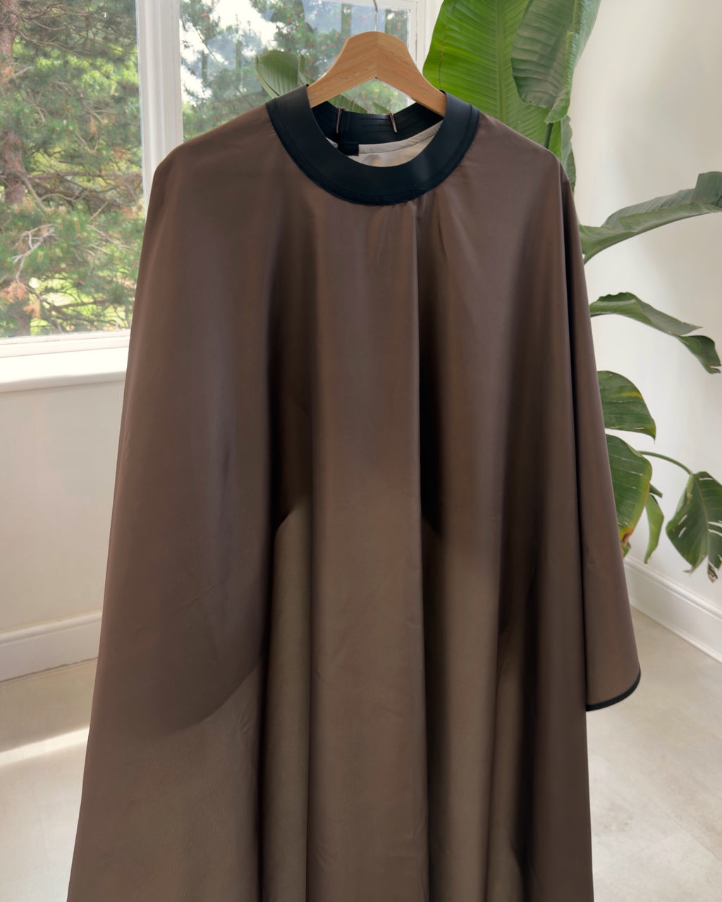 Rubber Cutting Cape
