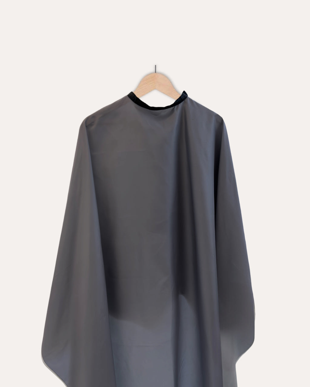 Essential Cutting Cape