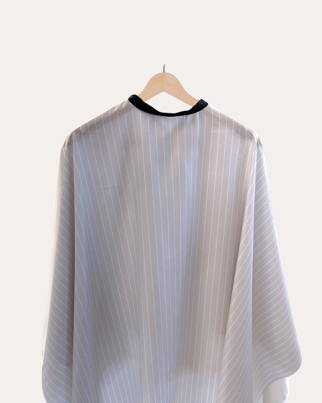 Essential Cutting Cape