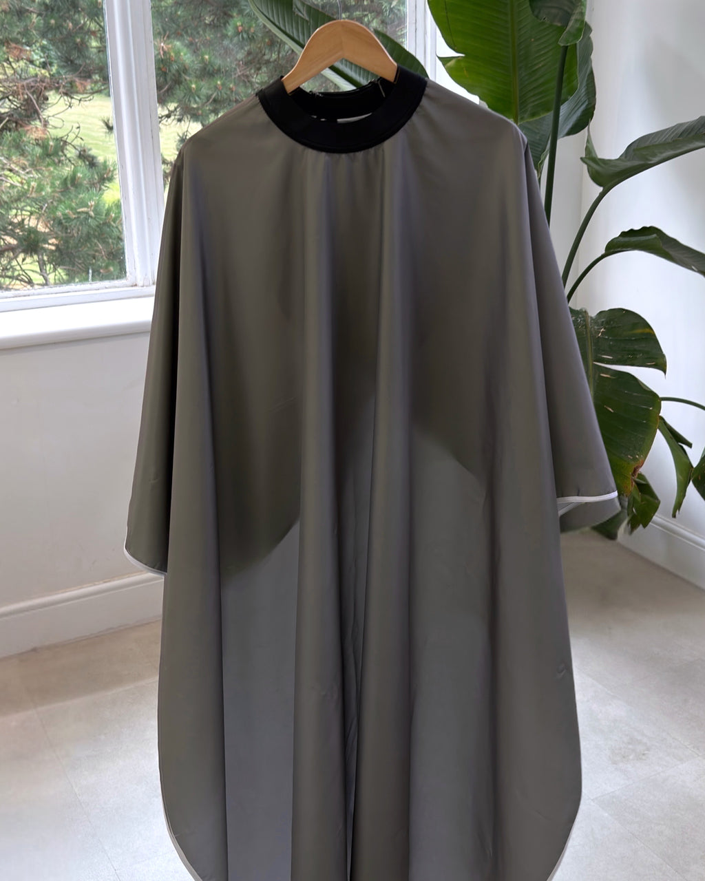 Rubber Cutting Cape