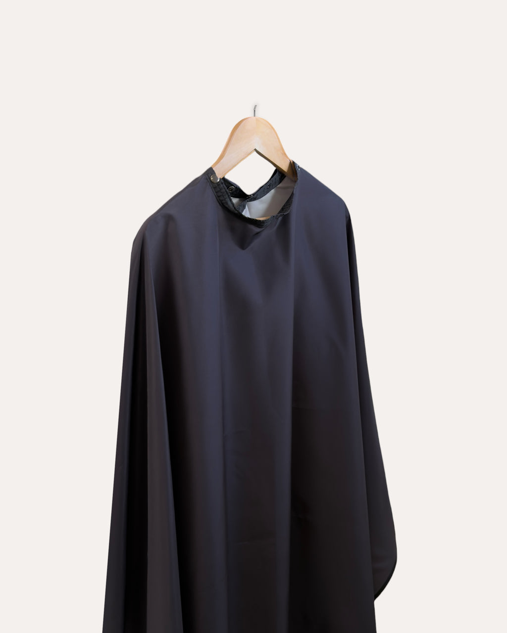Essential Cutting Cape