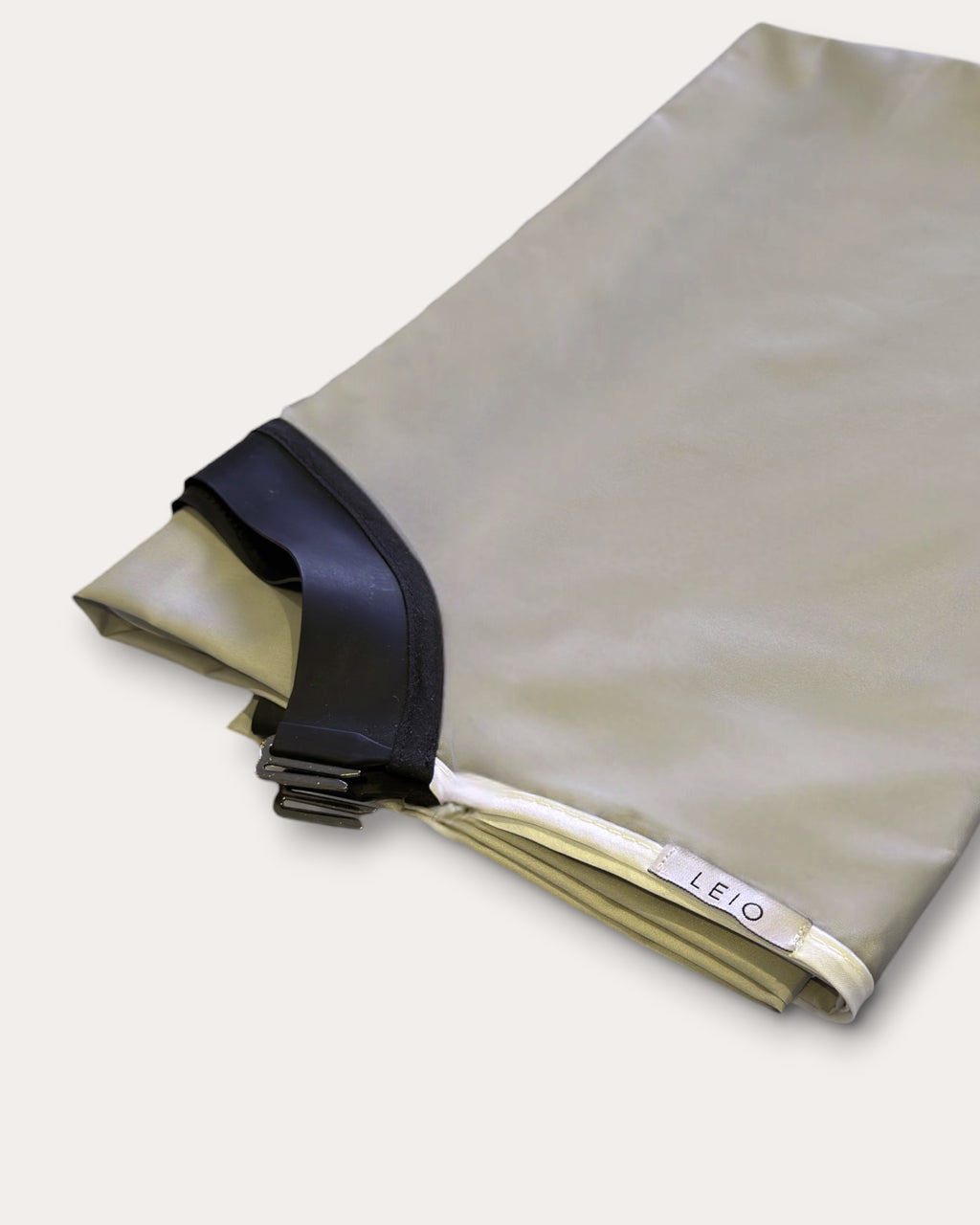 Rubber Cutting Cape