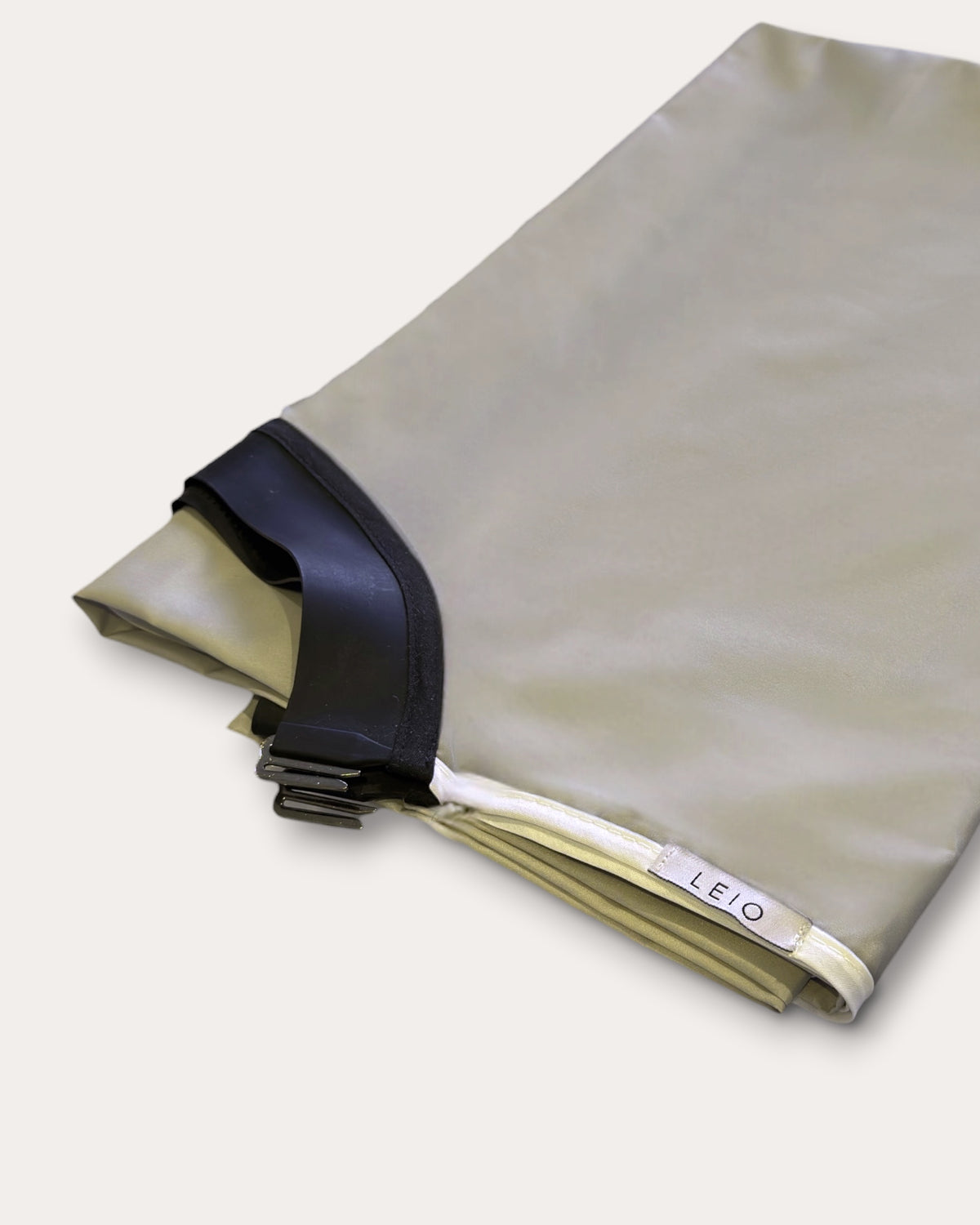 Rubber Cutting Cape
