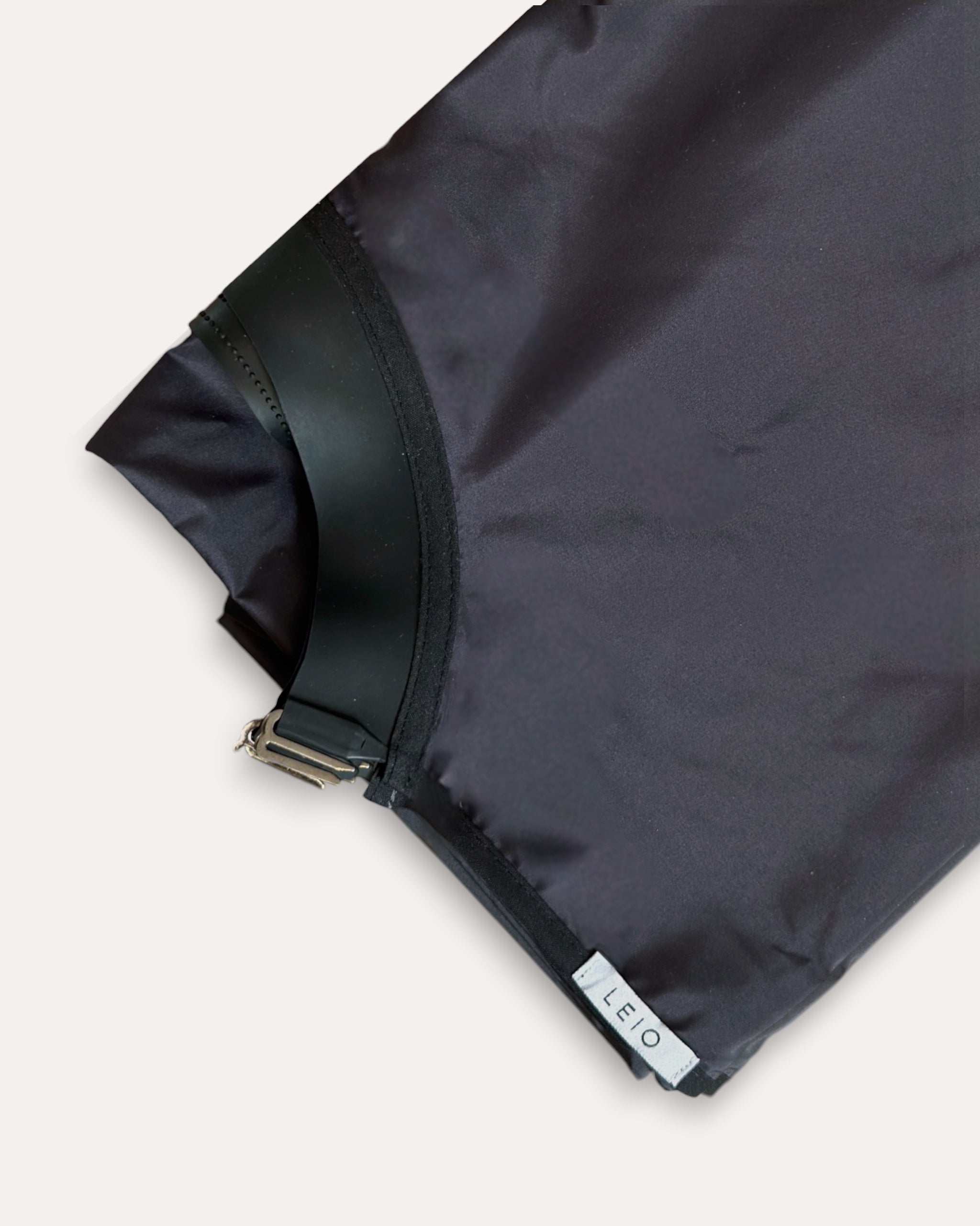 Rubber Cutting Cape