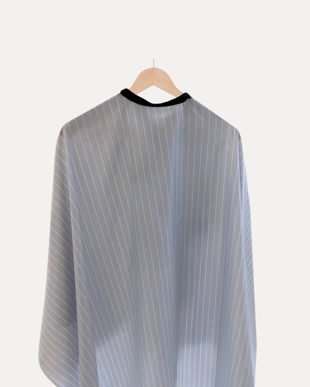 Essential Cutting Cape