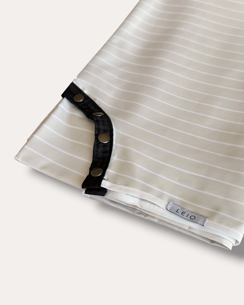 Essential Cutting Cape