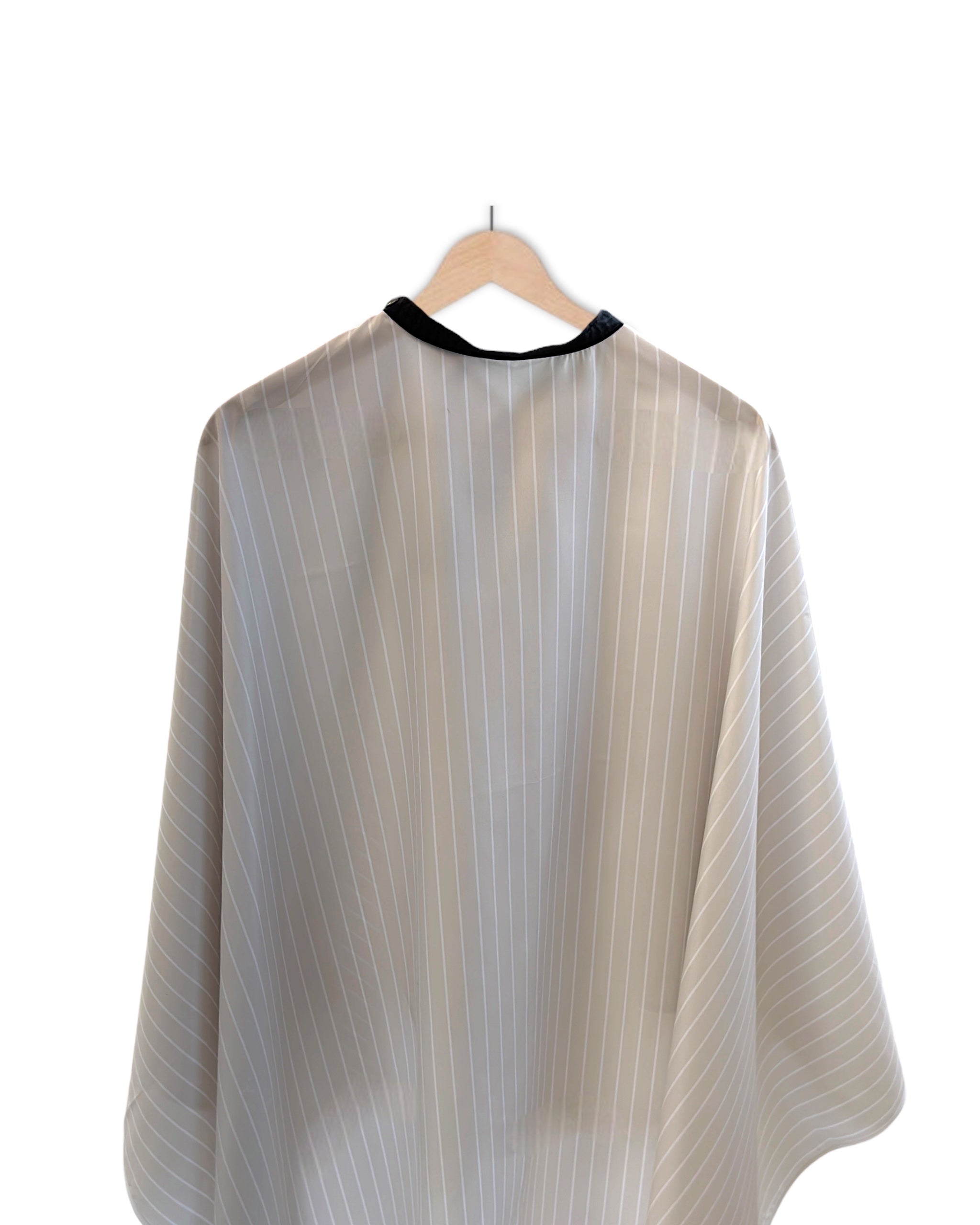 Essential Cutting Cape