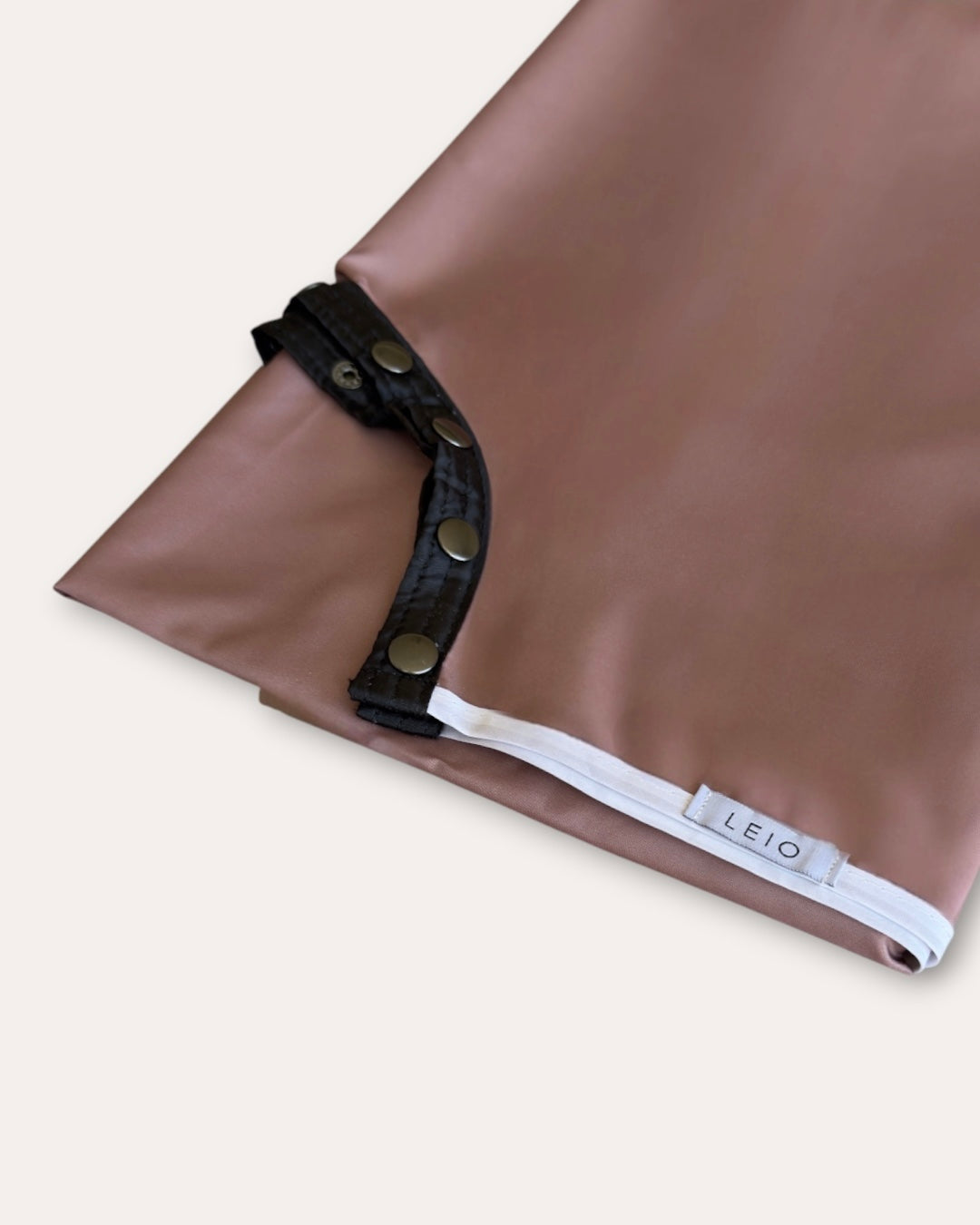 Essential Cutting Cape
