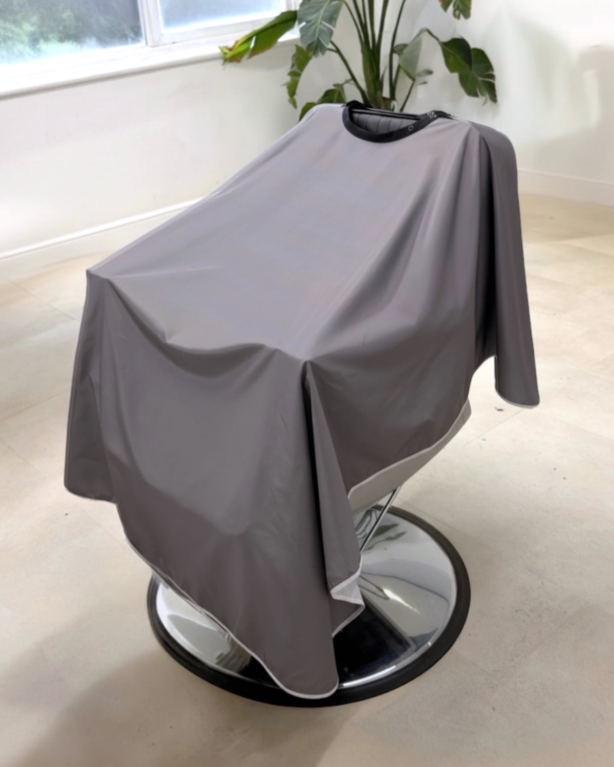 Essential Cutting Cape