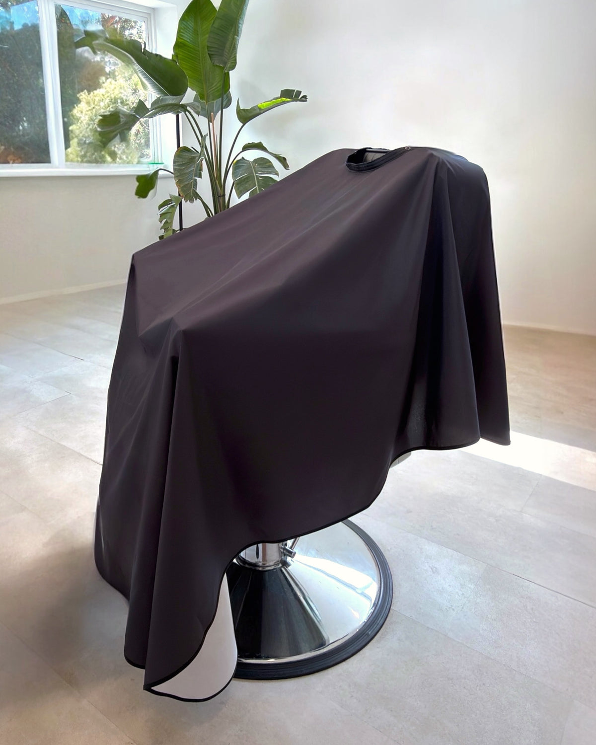 Essential Cutting Cape