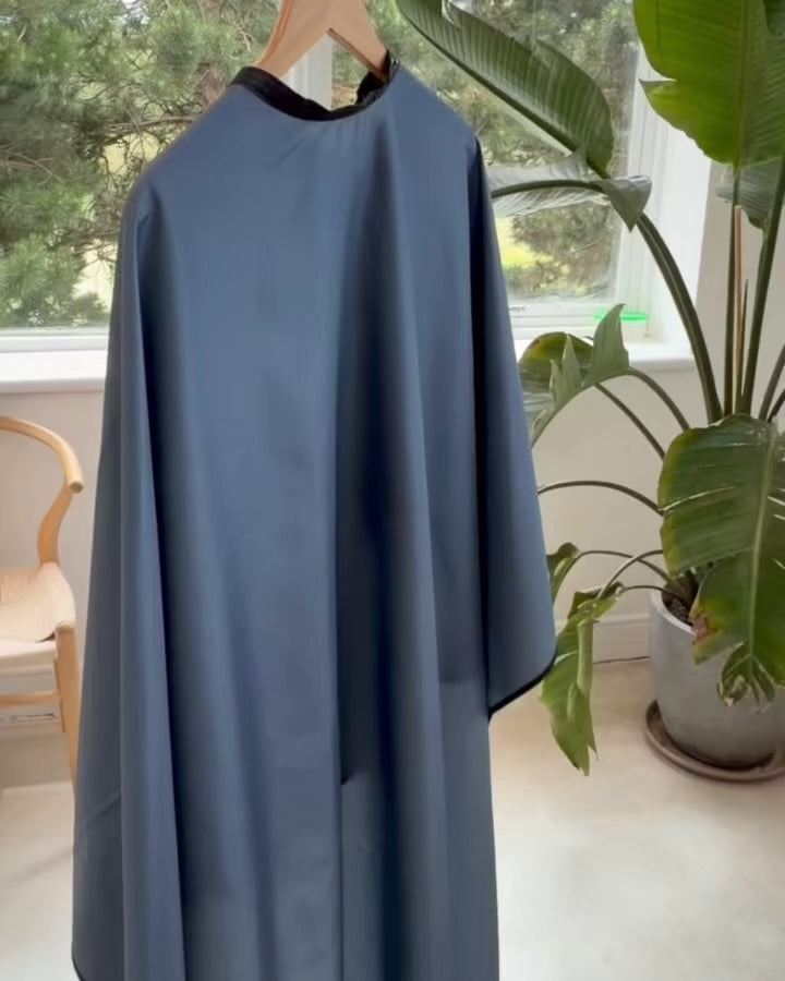 Essential Cutting Cape