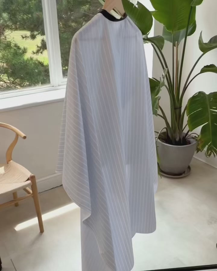 Essential Cutting Cape